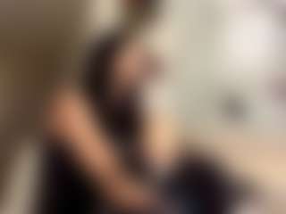 VinaPeiper's Live Sex Cam Show