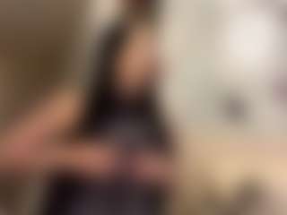 VinaPeiper's Live Sex Cam Show