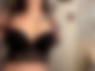 VinaPeiper's Live Sex Cam Show