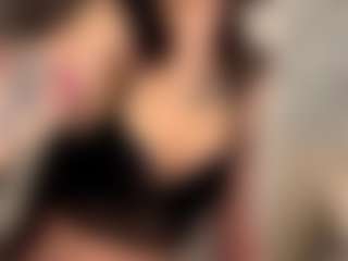 VinaPeiper's Live Sex Cam Show