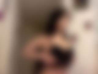 VinaPeiper's Live Sex Cam Show