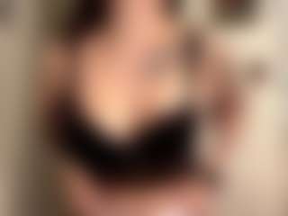 VinaPeiper's Live Sex Cam Show
