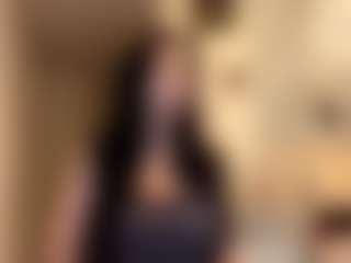 VinaPeiper's Live Sex Cam Show