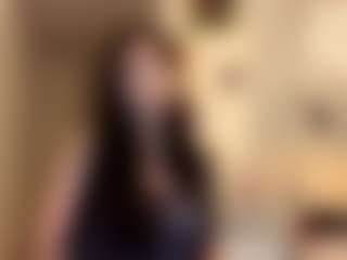 VinaPeiper's Live Sex Cam Show