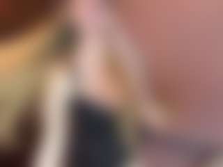 Live cam show with YadiraSpeiser - Blonde Hair on Hubzter Live