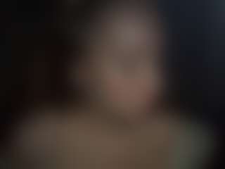 Live cam show with YadiraSpeiser - Normal on Camming Site