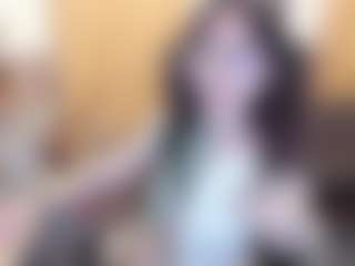 Live cam show with AfroditaLeclair - Tease on Gym Cam Girls