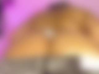 Live cam show with Akirasoull - Brown Eyes Curvy on Camsoda