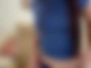 Amelie-Bloom's Live Sex Cam Show