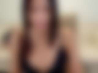 Amelie-Bloom's Live Sex Cam Show