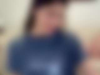 Amelie-Bloom's Live Sex Cam Show
