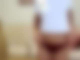 Amelie-Bloom's Live Sex Cam Show