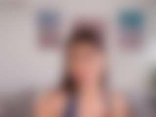 Amelie-Bloom's Live Sex Cam Show