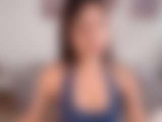 Amelie-Bloom's Live Sex Cam Show