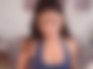 Amelie-Bloom's Live Sex Cam Show