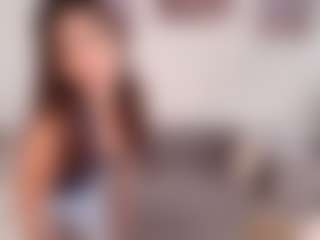 Amelie-Bloom's Live Sex Cam Show