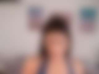Amelie-Bloom's Live Sex Cam Show