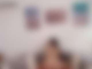 Amelie-Bloom's Live Sex Cam Show