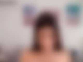 Amelie-Bloom's Live Sex Cam Show