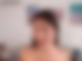 Amelie-Bloom's Live Sex Cam Show
