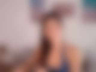 Amelie-Bloom's Live Sex Cam Show