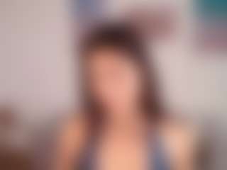 Amelie-Bloom's Live Sex Cam Show