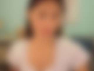 Amelie-Bloom's Live Sex Cam Show