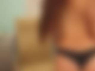Amelie-Bloom's Live Sex Cam Show