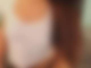 Amelie-Bloom's Live Sex Cam Show