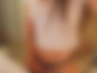 Amelie-Bloom's Live Sex Cam Show