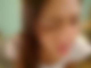 Amelie-Bloom's Live Sex Cam Show