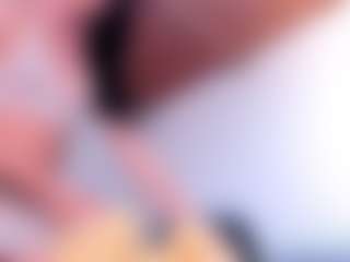 elaiah's Live Sex Cam Show