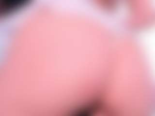 elaiah's Live Sex Cam Show