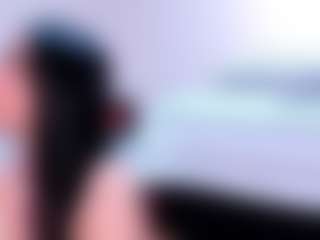 Live cam show with elaiah - Tease Curvy on CSO-WL