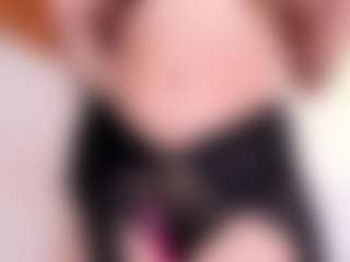 elaiah's Live Sex Cam Show