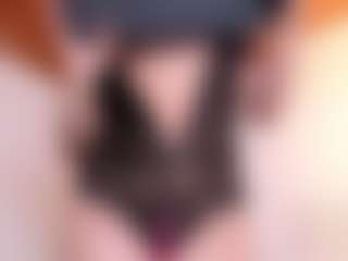 elaiah's Live Sex Cam Show