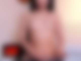 elaiah's Live Sex Cam Show