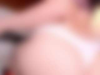 elaiah's Live Sex Cam Show