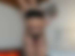 elaiah's Live Sex Cam Show