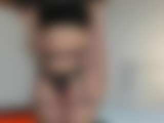 elaiah's Live Sex Cam Show