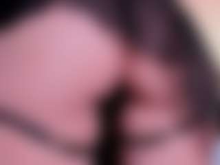 elaiah's Live Sex Cam Show
