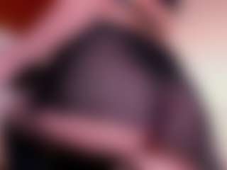 elaiah's Live Sex Cam Show