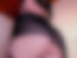 elaiah's Live Sex Cam Show