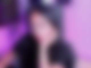 elaiah's Live Sex Cam Show