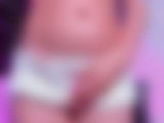 elaiah's Live Sex Cam Show