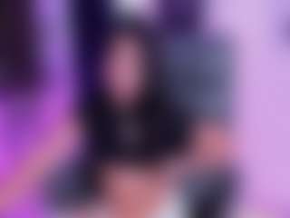 elaiah's Live Sex Cam Show