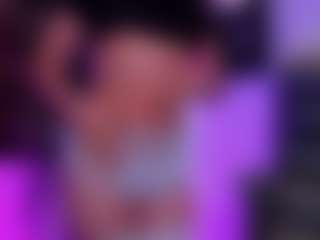 elaiah's Live Sex Cam Show