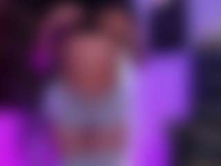 elaiah's Live Sex Cam Show