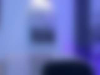 elaiah's Live Sex Cam Show