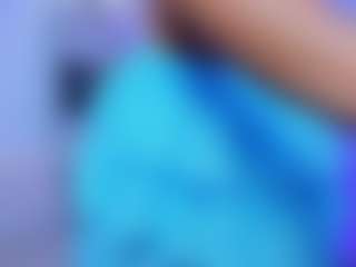 elaiah's Live Sex Cam Show